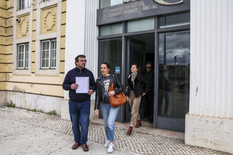 Presidente do sindicato diz que jornalistas “são escrutinados todos os dias”