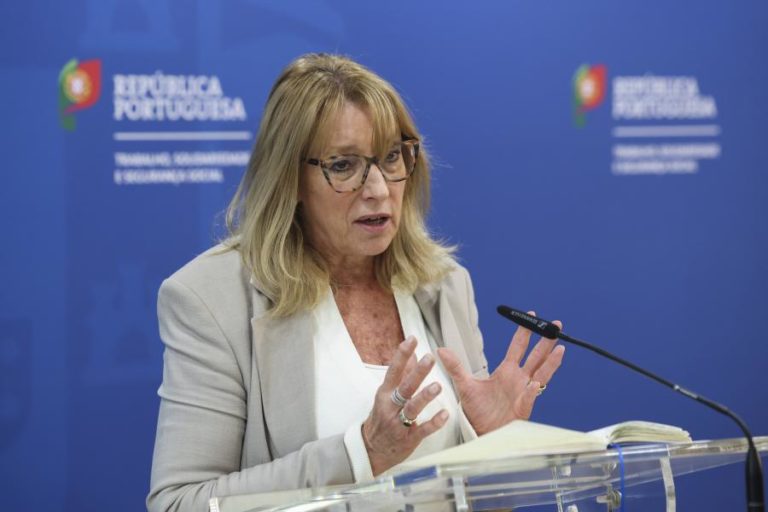 Governo convoca Concertação Social para 5.ª feira e reitera que negociações “não se vão eternizar”