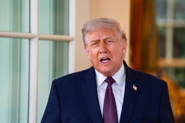 Cuba: Trump ameaça concentrar-se em Havana assim que resolver guerra com Irão