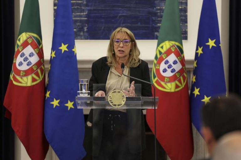 Fim das negociações sobre lei laboral “competirá ao Governo no seu todo decidir”