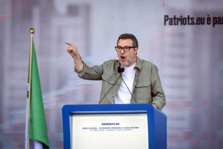 Salvini pede à extrema-direita europeia que prossiga legado de húngaro Orbán