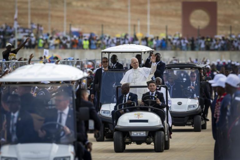 Papa Leão XIV visita a região “menos evangelizada” de Angola