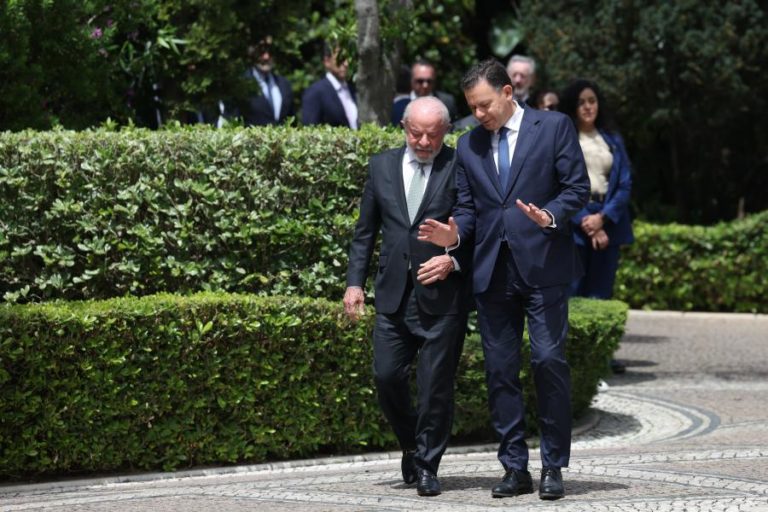 Montenegro promete a Lula ser parceiro para Brasil se projetar na economia europeia