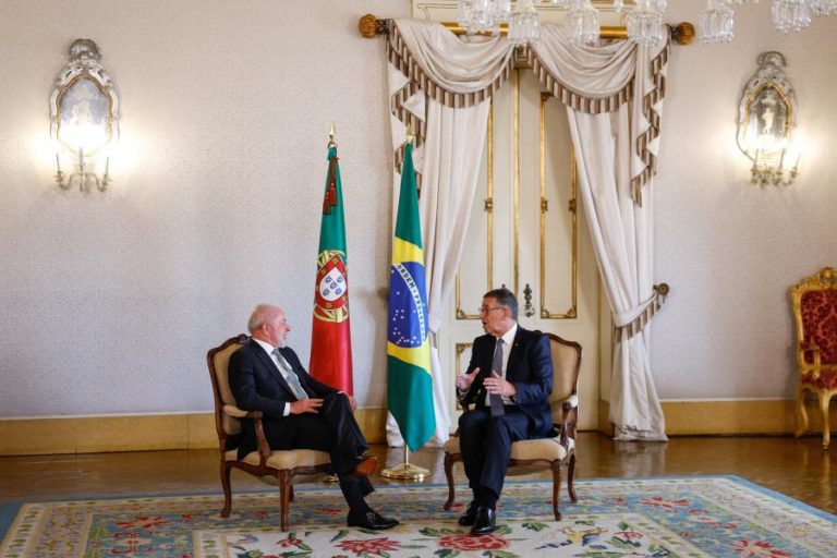 Presidente do Brasil terminou visita a Portugal que qualificou como “muito boa”