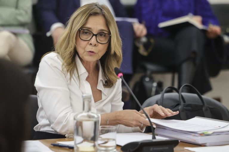 Chega pede envio ao MP de depoimento da ministra da Saúde na CPI do INEM por suspeita de falsas declarações
