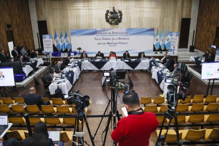 UE condena interferência da justiça na eleição de procurador-geral da Guatemala