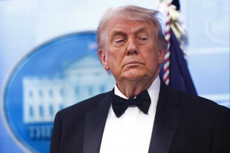 Trump despede 24 membros do Conselho Nacional de Ciência dos Estados Unidos
