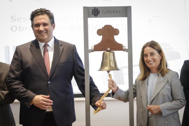 Fundo norte-americano compra 16% da Benfica SAD a José António dos Santos