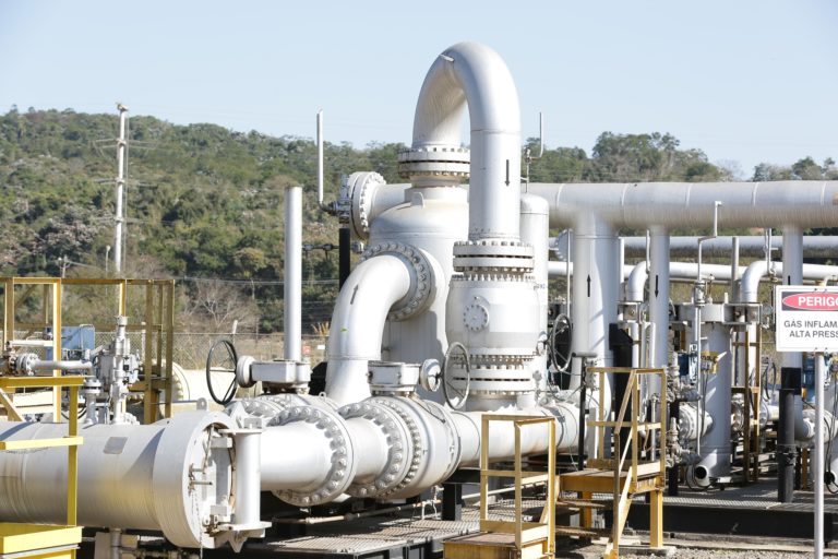 Canadá aprova expansão do gasoduto Sunrise