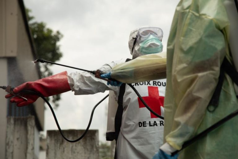 Três voluntários da Cruz Vermelha morreram no atual surto de ébola na RDC