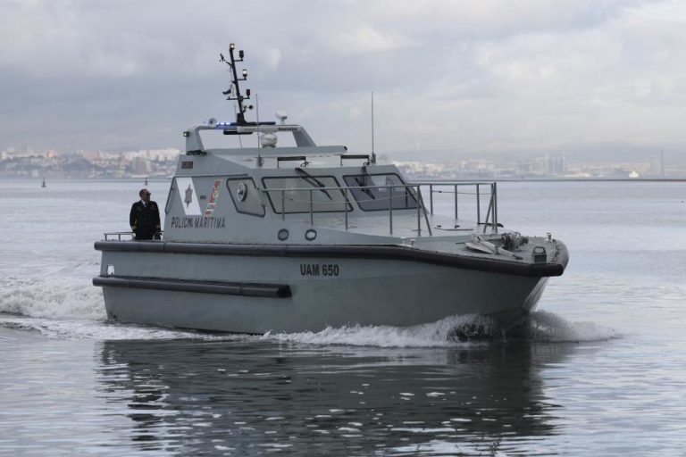 Quatro detidos em lancha com 6,5 toneladas de combustível em ação contra narcotráfico no Tejo