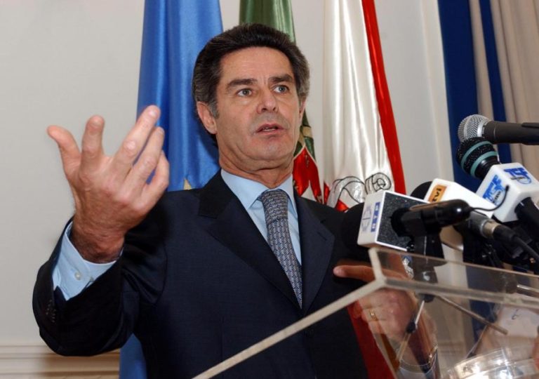 Morreu ex-deputado do PSD e antigo presidente da Câmara de Faro José Vitorino