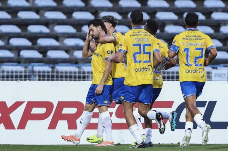 Pizzi anuncia fim de carreira e despede-se dos relvados frente ao Benfica