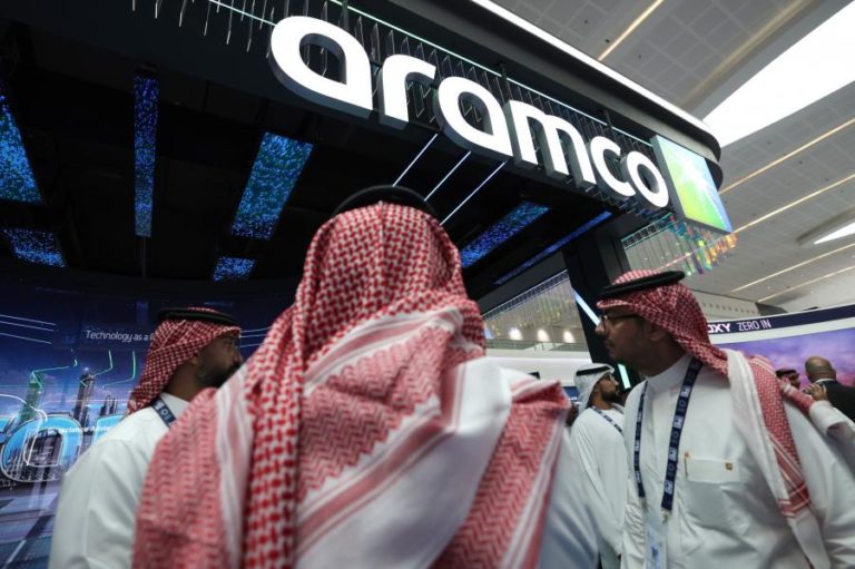 Lucro da saudita Aramco sobe mais de 25% para 27.600 ME no 1.º trimestre