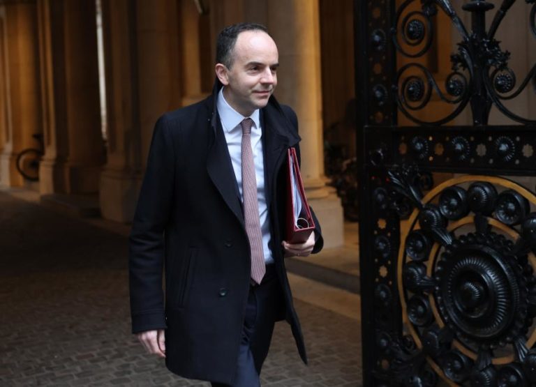 PM do Reino Unido nomeia novo ministro da Saúde após demissão de Streeting