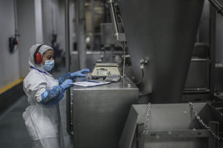 Volume de negócios na indústria cresce 1,5% no 1.º trimestre – INE