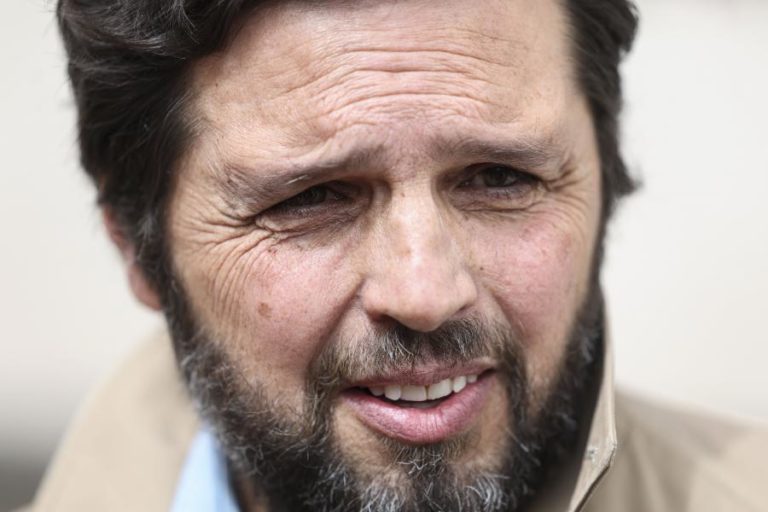 Artista português Alexandre Estrela adere ao protesto de hoje na Bienal de Veneza