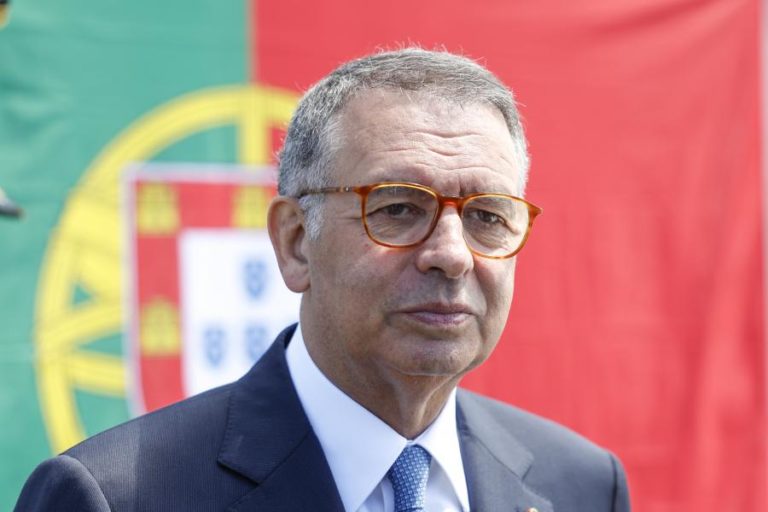 PR promulga decreto que altera Lei da Nacionalidade mas desejava maior consenso
