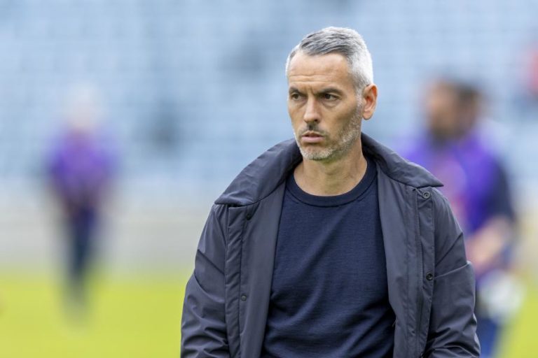 Vicens quer “mente fria” e mudança de “chip” para bater Estoril Praia no jogo da I Liga