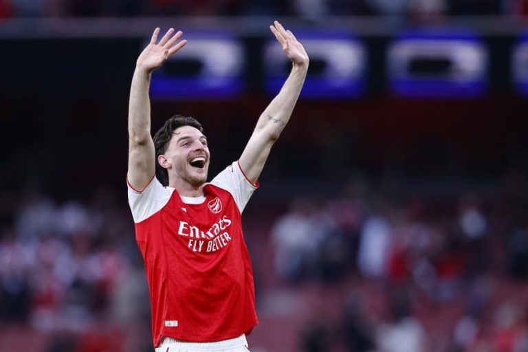 Arsenal vence Fulham, de Marco Silva, e alarga vantagem na frente