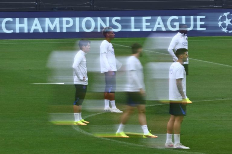 LC: Paris Saint-Germain empata em Munique e marca final com o Arsenal
