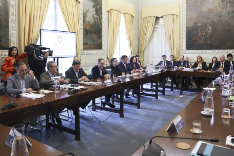 Negociações sobre reforma laboral terminam sem acordo na Concertação Social  – ministra
