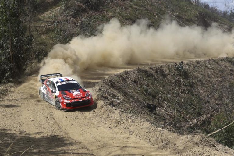 Sébastien Ogier com a liderança presa por três segundos no rali de Portugal
