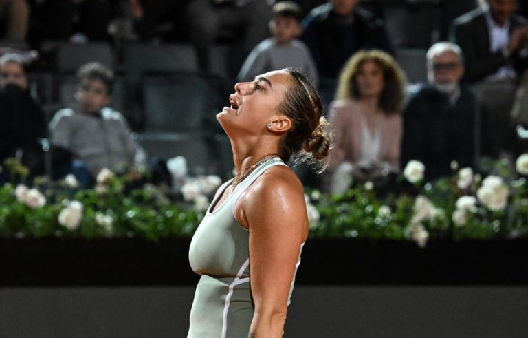 Sabalenka, líder do ranking mundial, afastada na terceira ronda em Roma