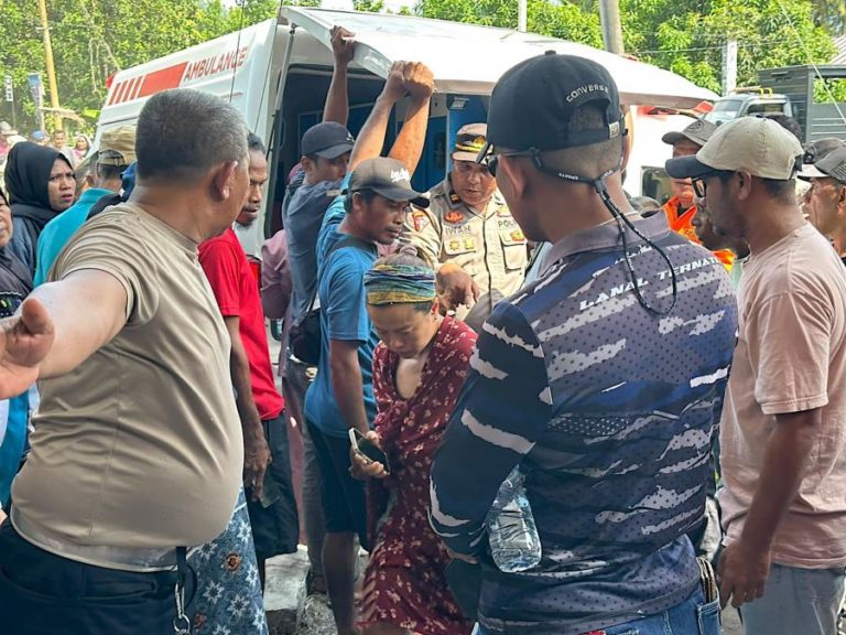 Três mortos e 10 desaparecidos após erupção de vulcão na Indonésia