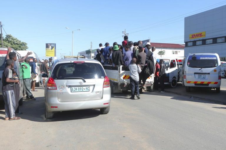 Moçambicana Renamo pede diálogo com transportadores face a paralisações devido aos combustíveis