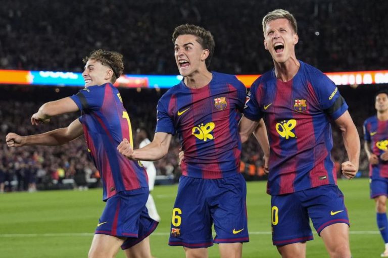 Barcelona é bicampeão espanhol de futebol após  bater o Real Madrid