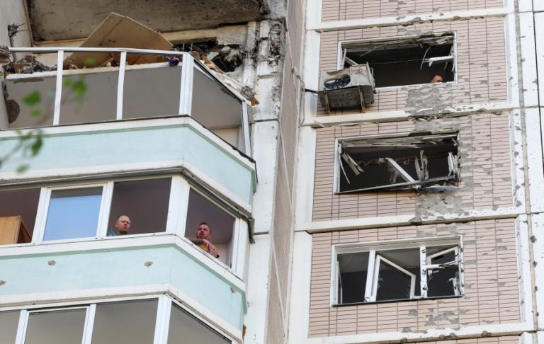 Zelensky diz que ataque de drones a Moscovo foi “totalmente justificado”