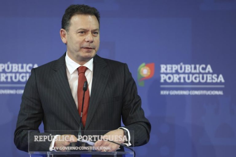 Escola de Hotelaria do Estoril vai ser integrada na Universidade Nova — PM