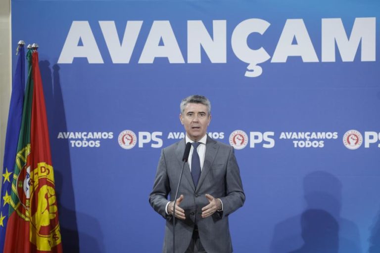 PS confirma voto contra a reforma laboral e acusa Governo de desconsiderar parceiros sociais