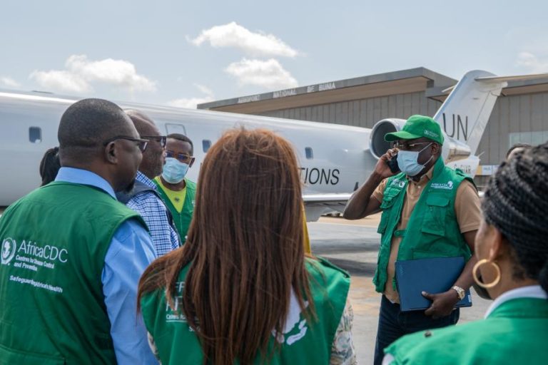 OMS eleva para 177 o número de mortos por ébola na RDCongo