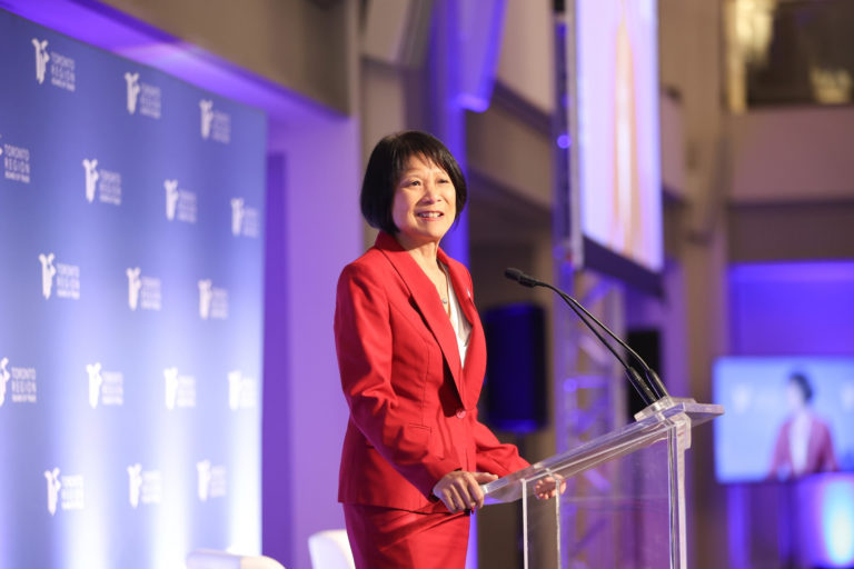 Olivia Chow confirma recandidatura à Câmara de Toronto