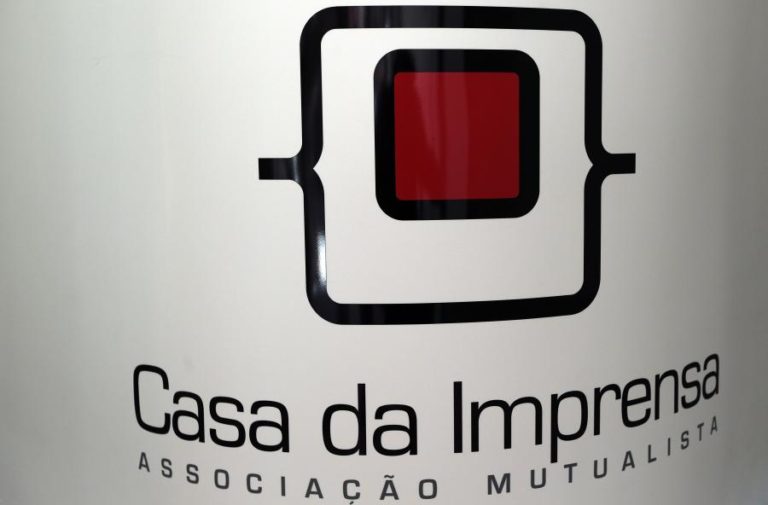 Exposição de fotografia mostra 50 anos de viagens do jornalista Pedro Caldeira Rodrigues