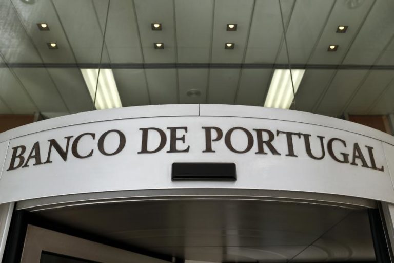 Mais de metade dos empréstimos concedidos em 2025 com intervenção de intermediários de crédito
