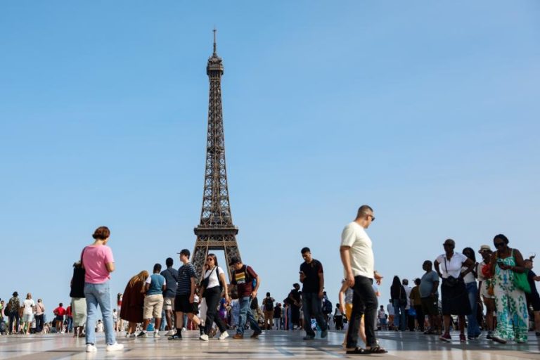 Dormidas turísticas sobem 4,3% na União Europeia no 1.º trimestre