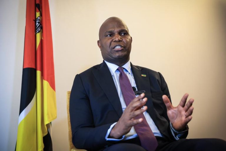 Independência económica de Moçambique exige combate firme à corrupção e extremismo violento – PR