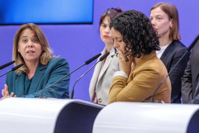 Eurodeputada do BE pede sanções da UE contra autoridades de transição na Guiné-Bissau