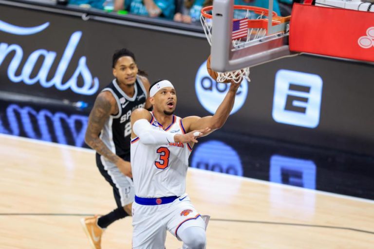 Knicks vencem na casa dos Spurs no primeiro jogo da final da NBA