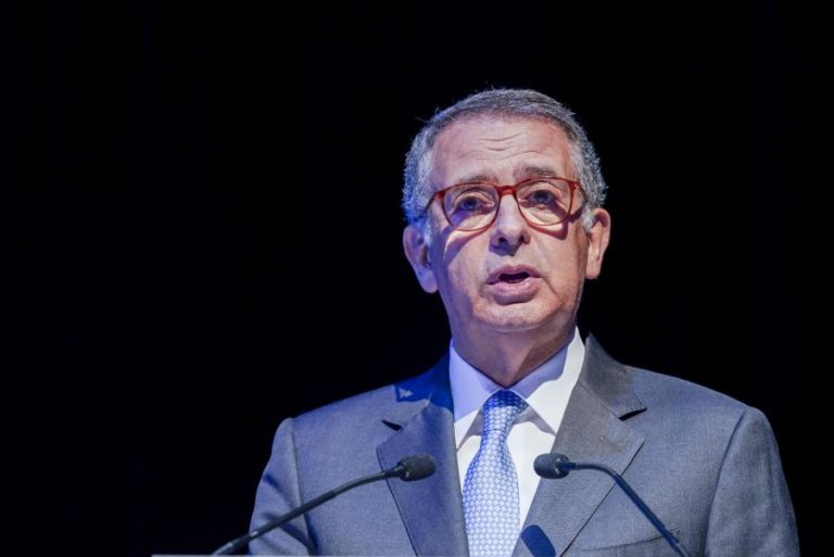 Presidente da República promulga diploma que regula contratação de médicos tarefeiros