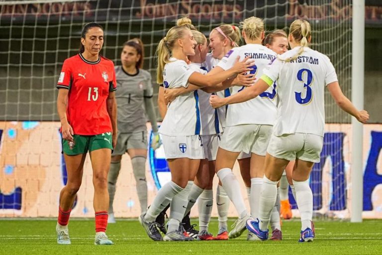 Seleção feminina perde na Finlândia, mas garante subida à Liga A