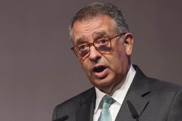 Seguro avisa que Portugal e UE não podem ser passivos sobre tecnologia e inteligência artificial