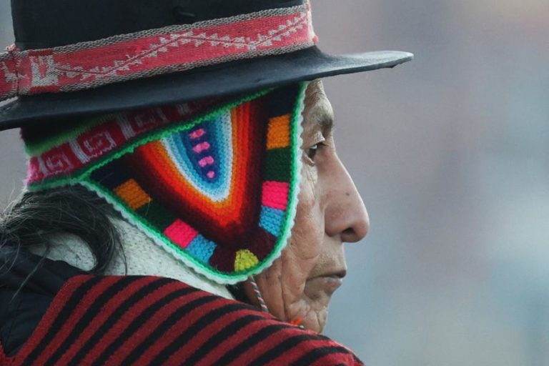 Apoiantes de Evo Morales suspendem protestos contra o Governo da Bolívia