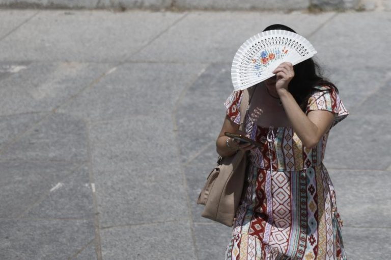 Espanha com avisos vermelhos por calor e medidas excecionais para noite de S. João