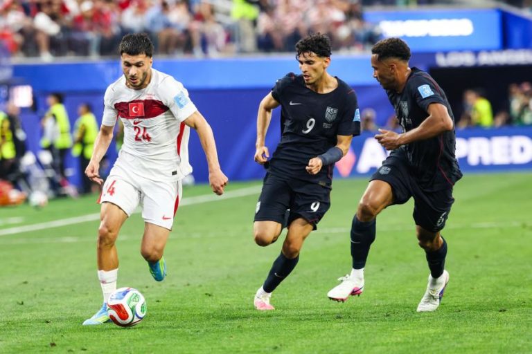 Turquia despede-se do Mundial2026 com êxito tardio e nega pleno dos Estados Unidos
