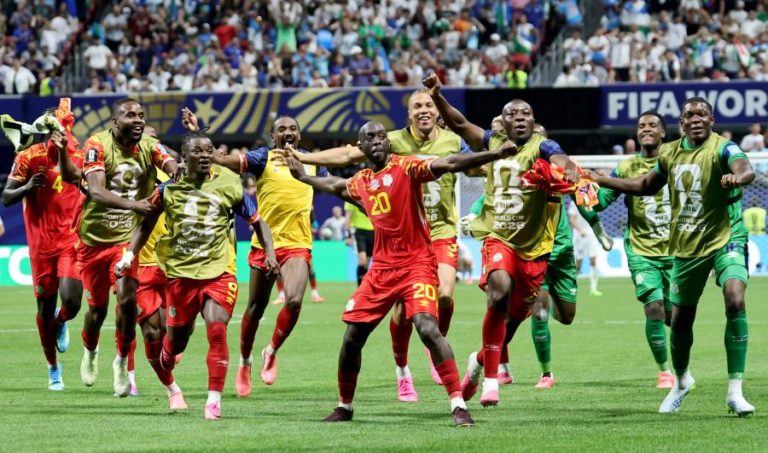 Reviravolta sela inédito apuramento da RD Congo e afasta Uzbequistão