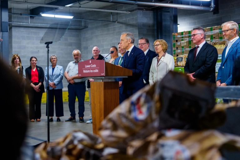Canadá lança estratégia para baixar preços dos alimentos